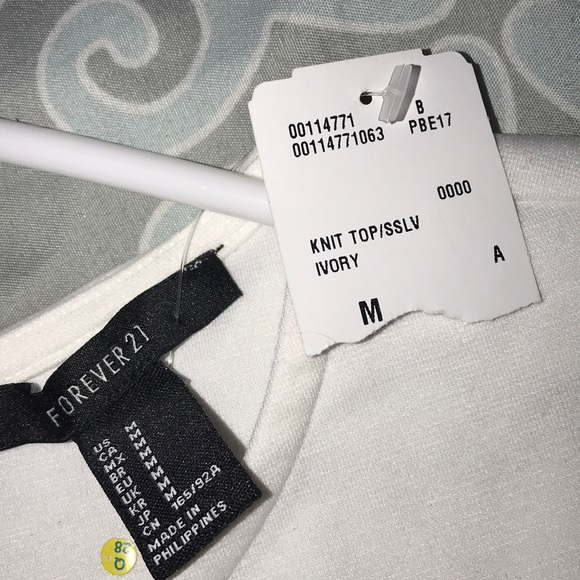 White dress shirt - Picture 2 of 3